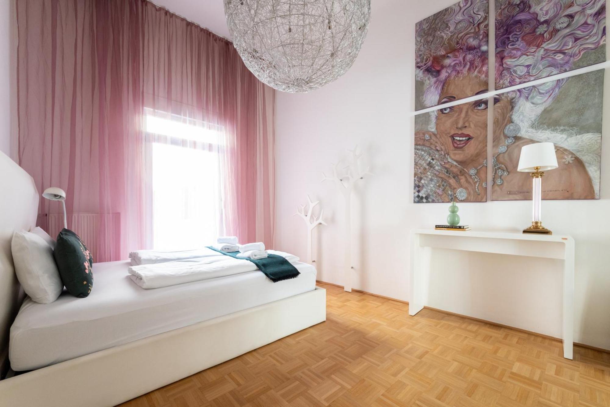 Apartment Unique 1br Oasis Near Subway By Hm